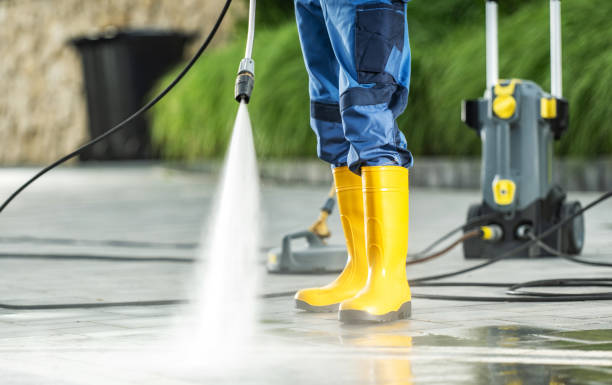 Fence Pressure Washing in Waynesboro, TN